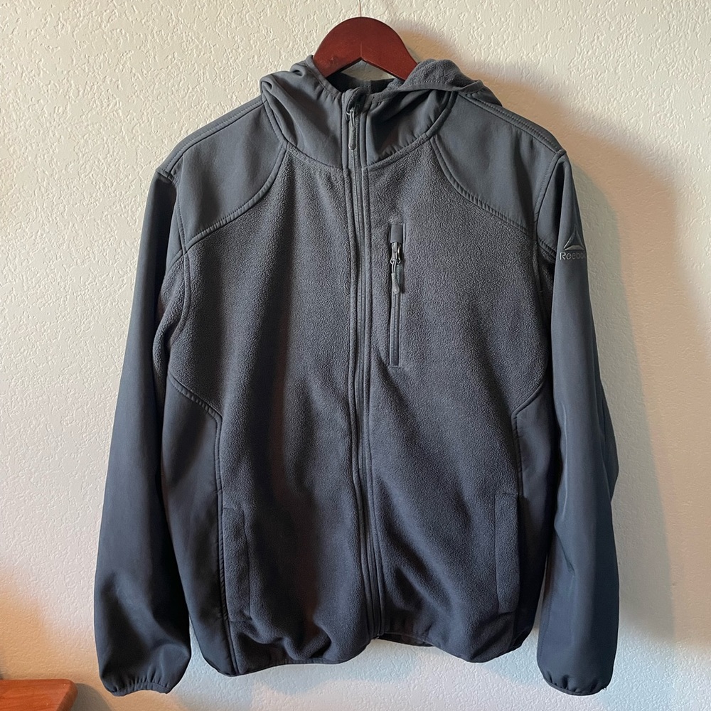 Reebok zip up hoodie athletic size large